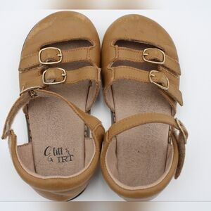 Glitter & Dirt Girls Brown Buckle Strap Shoes Size 25 (approx 8.5 toddler)